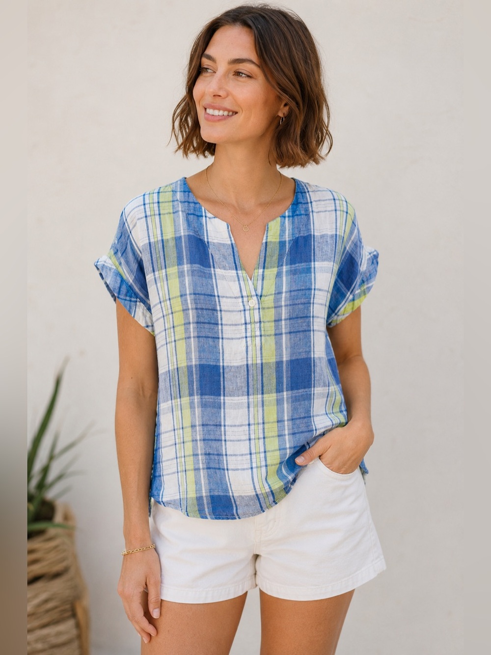 LL Bean Signature V neck 100% Linen S/S Plaid Shirt Size XS